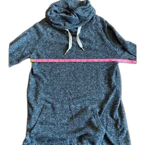 Gray Turtleneck Sweatshirt Size Small - Picture 8 of 8